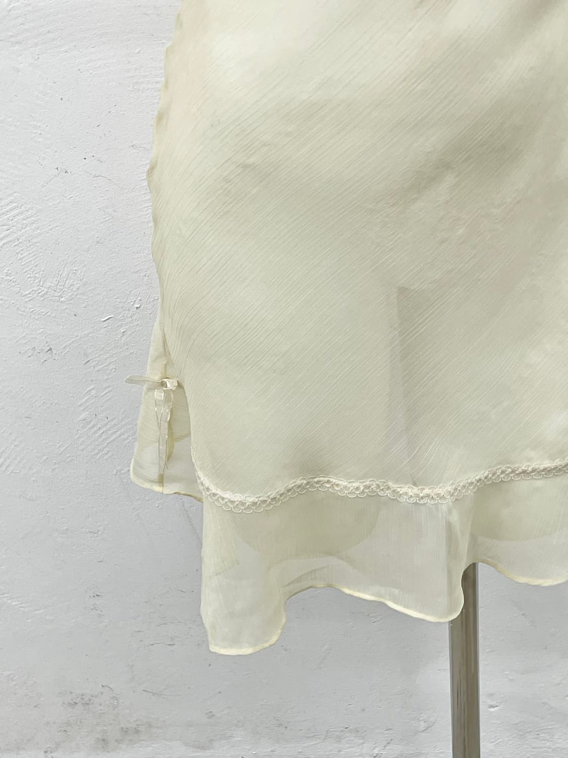 에블린 시어 레이스 슬립 상품이미지3