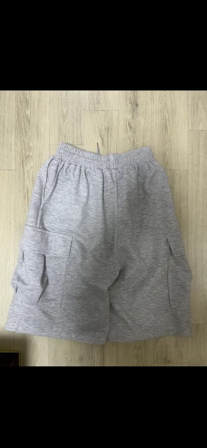 에이블리 루너프 에어 버뮤다 팬츠 카고 반바지 그레이 free 상품이미지4