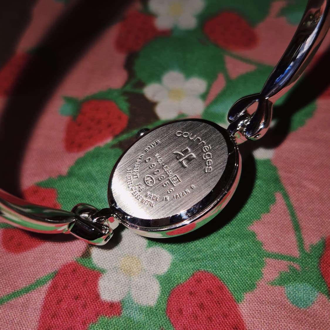 90s 한정 꾸레쥬 스페이스 에이지 핑크 오발 시계 상품이미지10