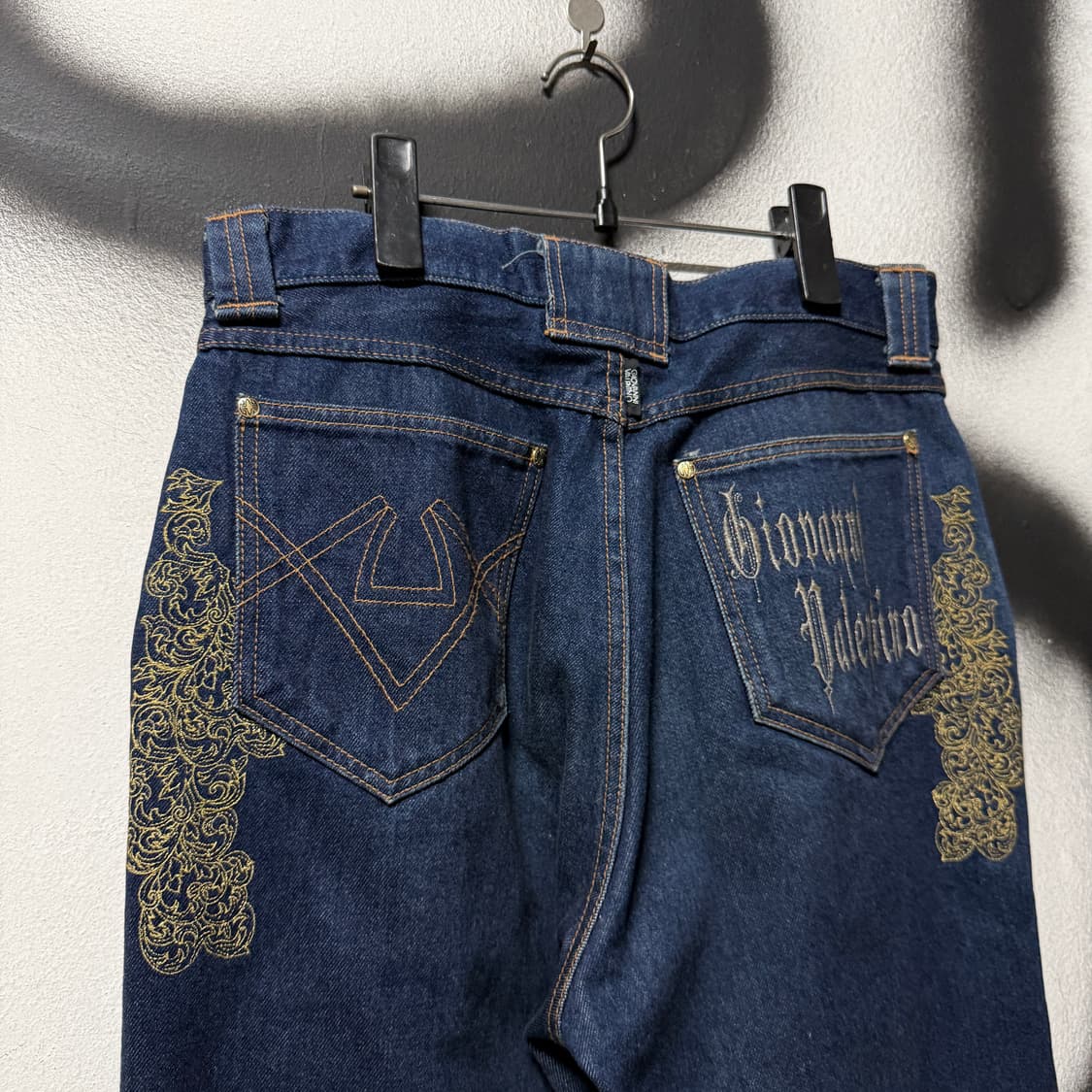 90-00s 지오바니 발렌티노 니들워크 자수 디테일 와이드 데님 팬츠 상품이미지4