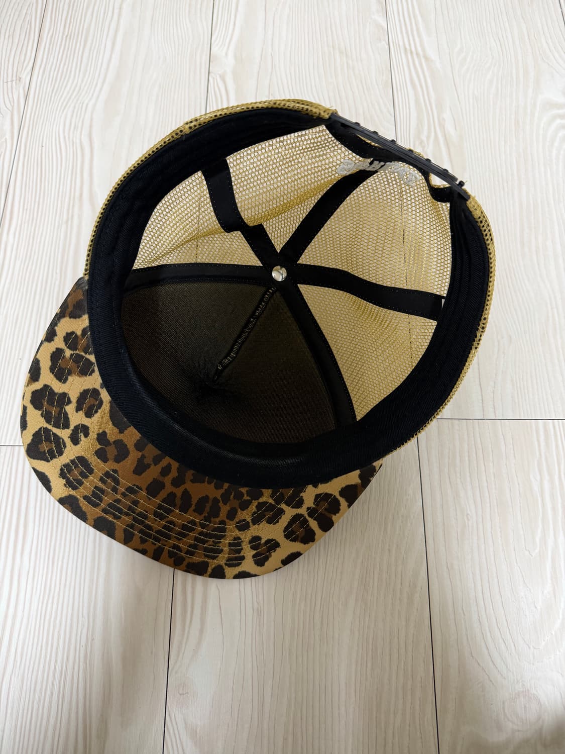 슈프림 x 토이 머신 메쉬 백 5-패널 레오파드 - 24SS 상품이미지3