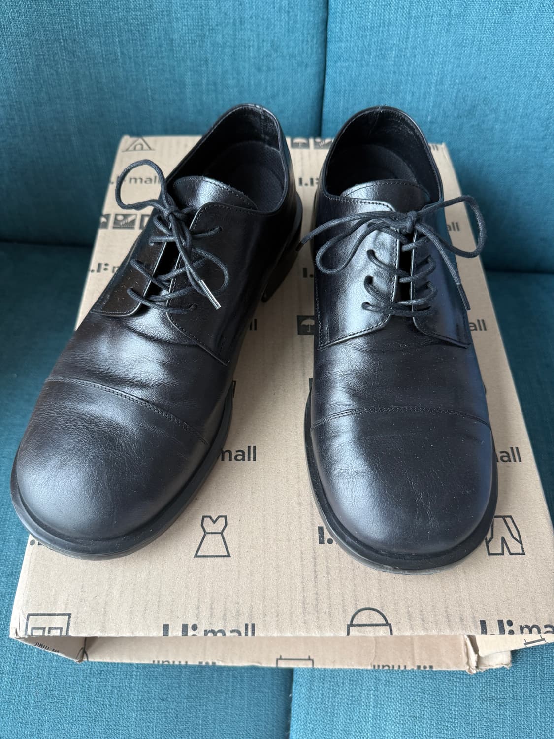 로맨틱무브X수아레 더비슈즈 265사이즈 팝니다.  상품이미지1