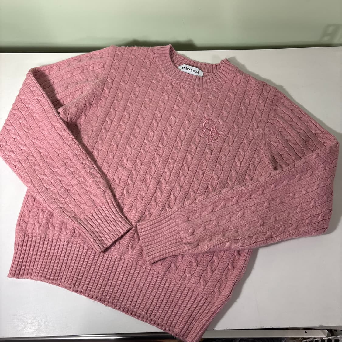 우먼M 제너럴아이디어 분홍 꽈배기니트 상품이미지1