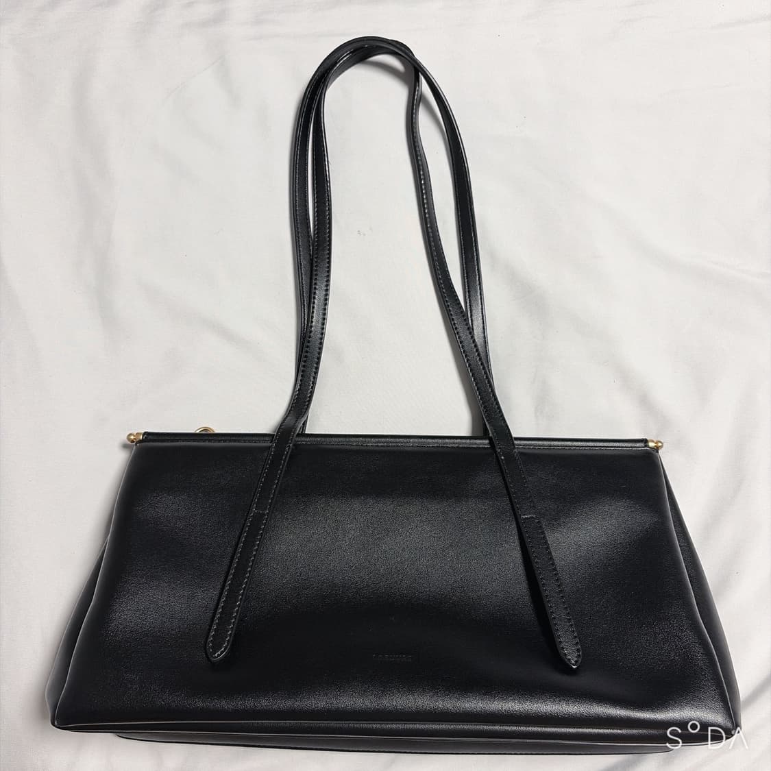 루에브르 블랙 레더 숄더백 상품이미지1