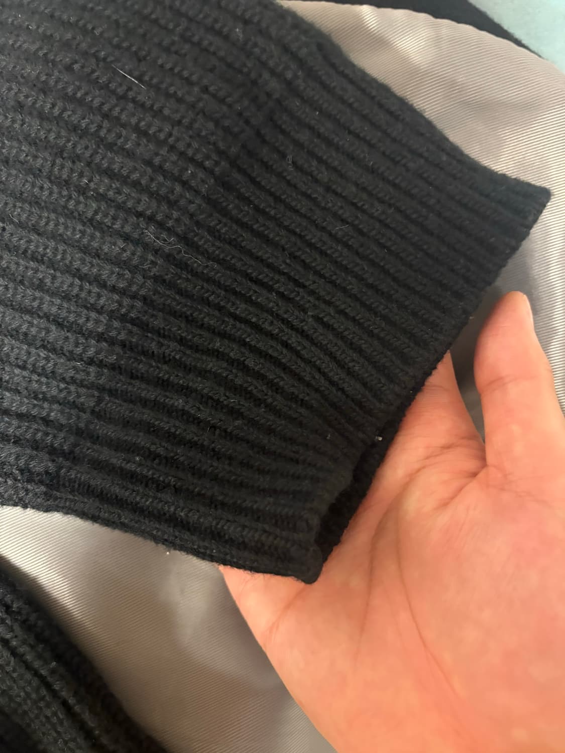 셀린느 리브드 울니트 오버 xl 상품이미지4