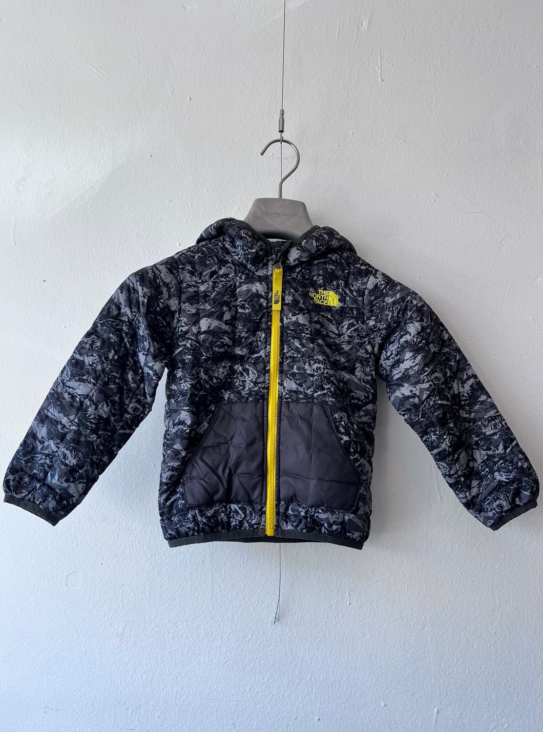 노스페이스 키즈 경량후드패딩 3T 상품이미지2