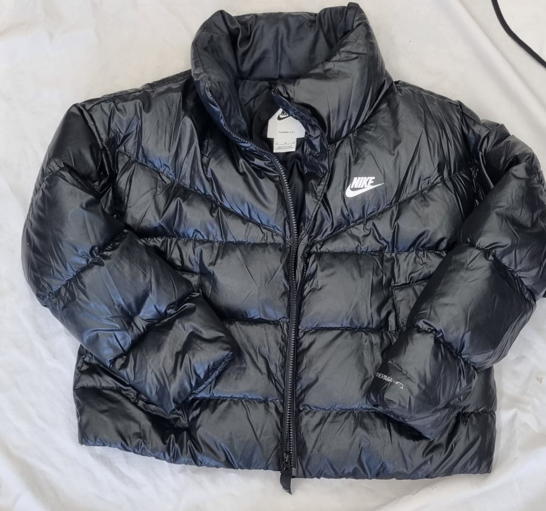 나이키 써마-핏 여성용 크롭 푸퍼 패딩 M (블랙) 상품이미지1