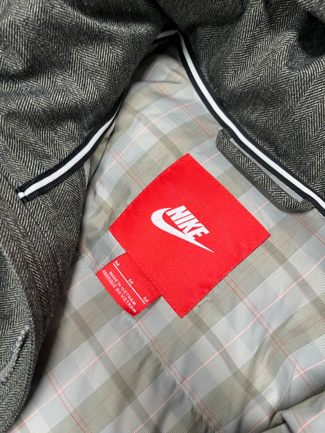 나이키 구스다운 디펜더 자켓 M 상품이미지2