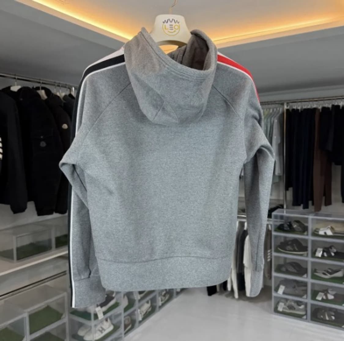 [정품] 톰브라운 트리컬러 사이드 스트라이프 후드티 그레이 S 상품이미지3