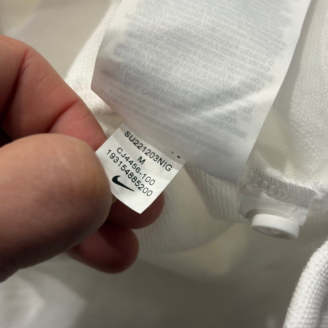 [M] 나이키 NSW 카라티 반팔티 화이트 새상품 C293 상품이미지6