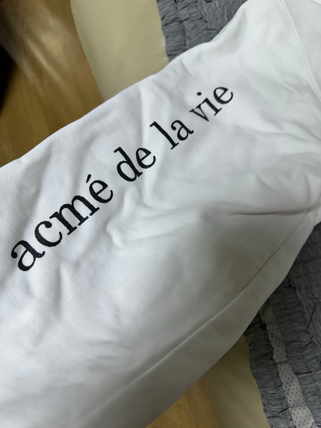 아크메드라비 흰색 후드티 프린팅 상품이미지4