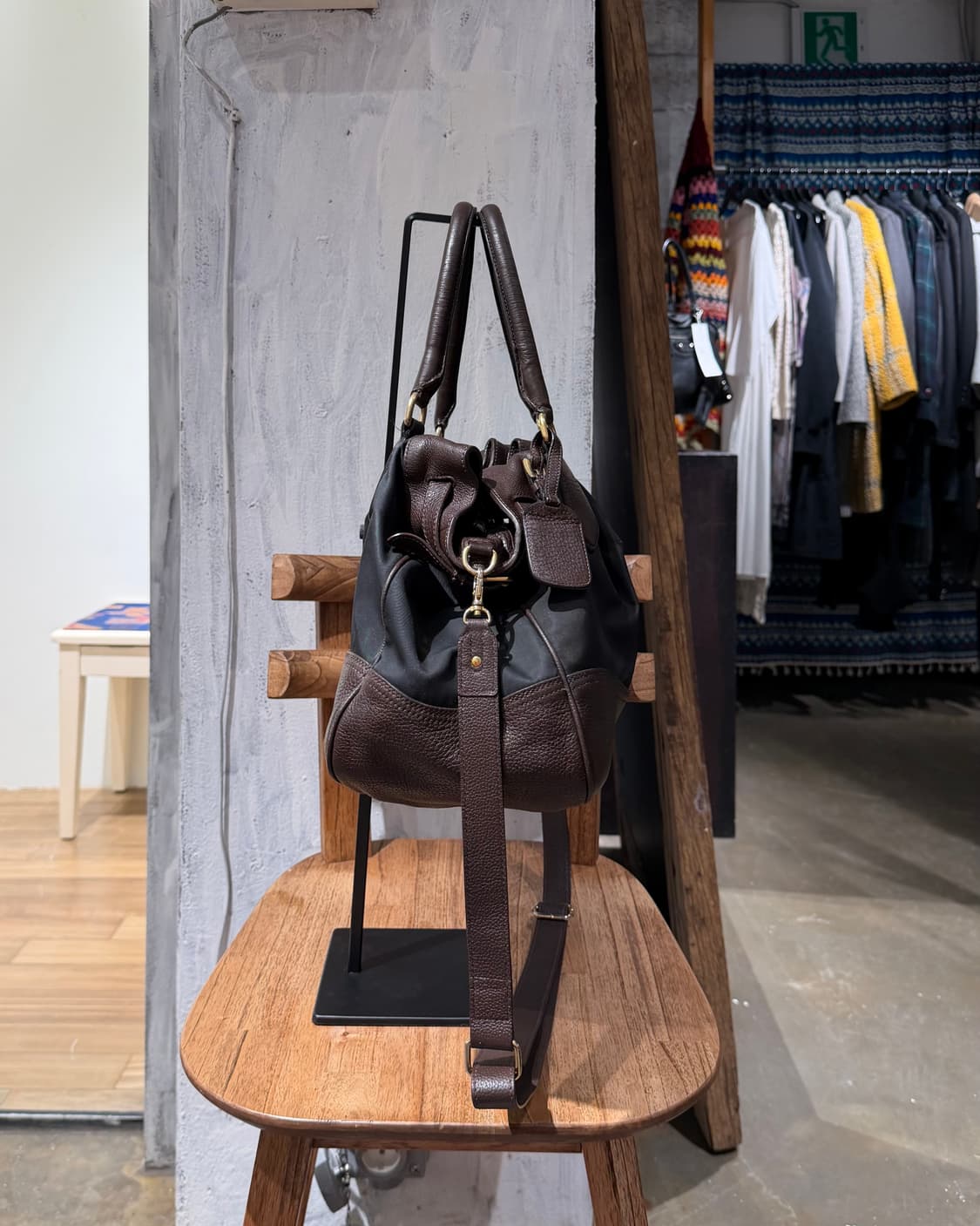 프라다 블랙 포코노 나일론 레더 트리밍 숄더백 상품이미지3