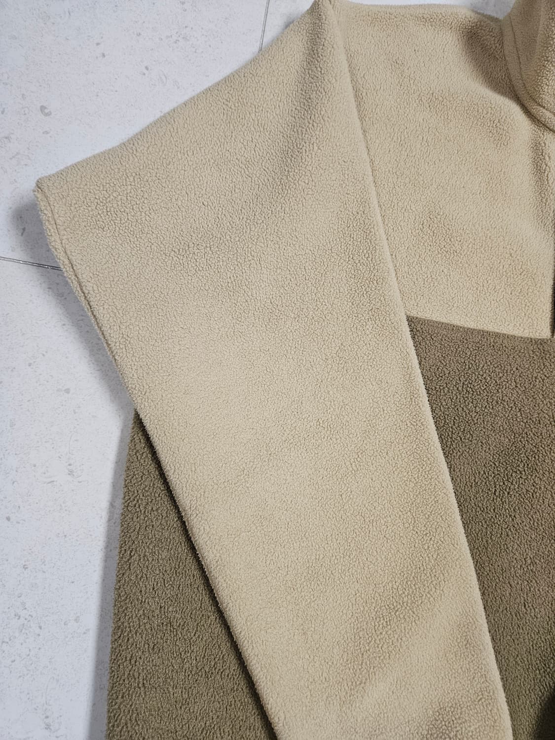 파타고니아 신칠라 L 베이지 탄 상품이미지2