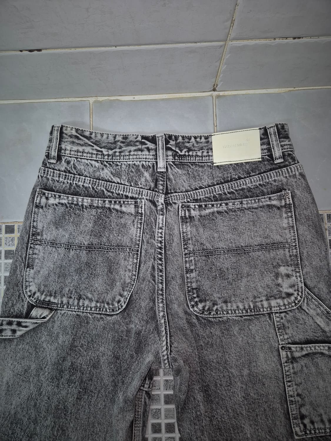 메종미네드 WHITE SPREAD CARPENTER DENIM 상품이미지6