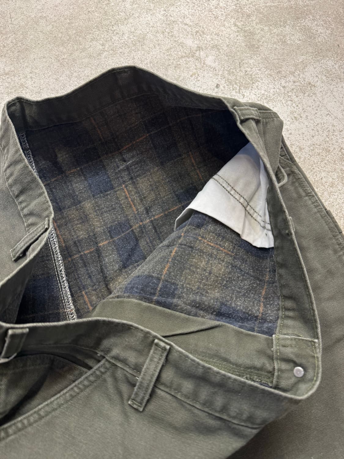 칼하트 B111 MOS 플란넬 라이닝 싱글니 42×32 상품이미지4