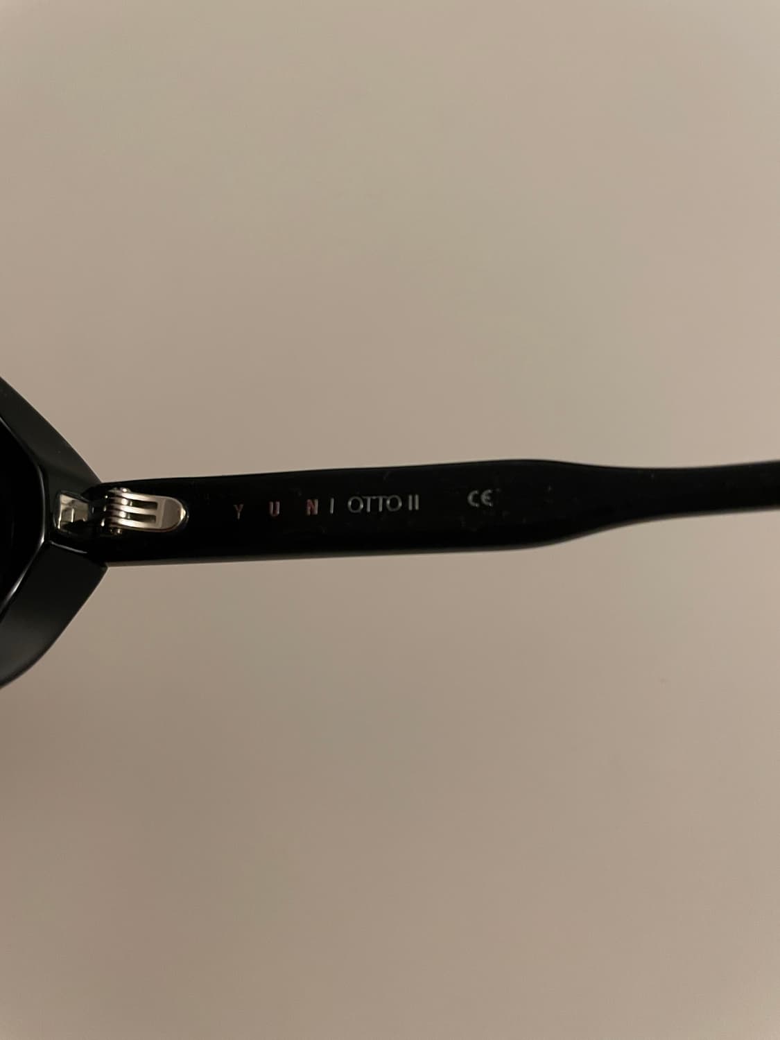 윤(YUN) OTTO II 블랙 선글라스 상품이미지5