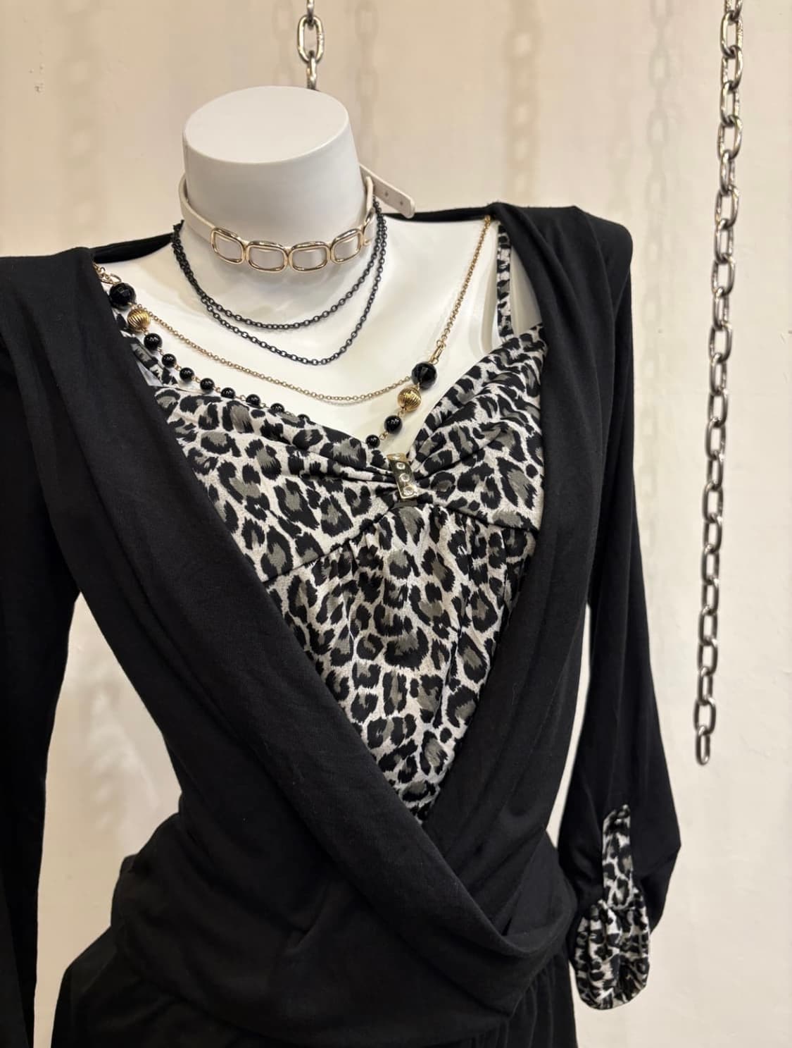 레오파드 패턴 체인 레이어드 블랙 원피스 갸루 상품이미지3