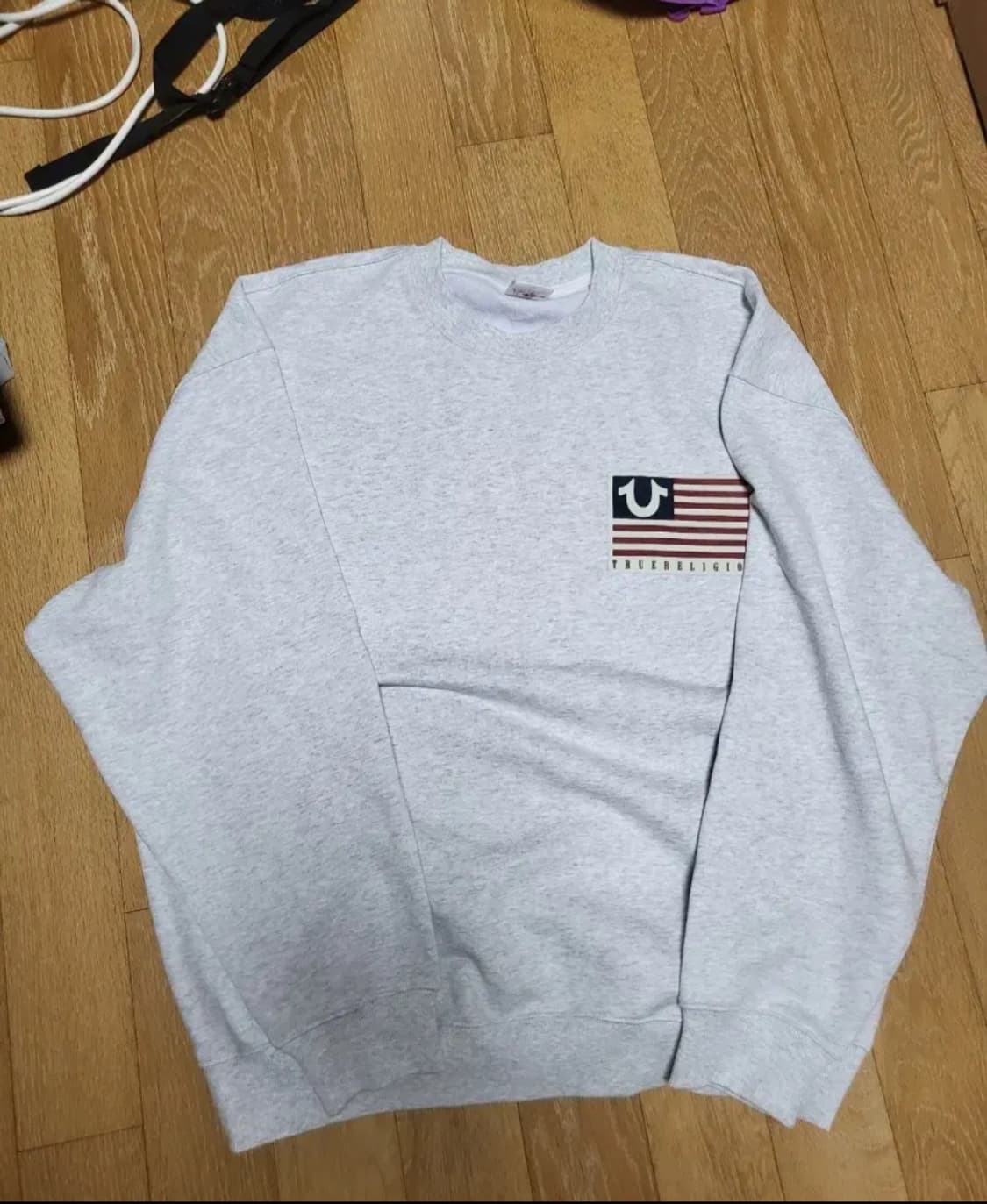 트루릴리전 맨투맨 크루넥 L/XL 상품이미지1