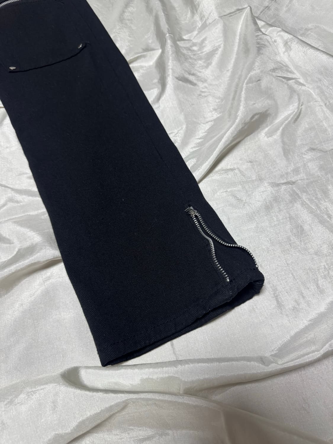 Pocket Mode Zipper Detail Cargo Pants 상품이미지2