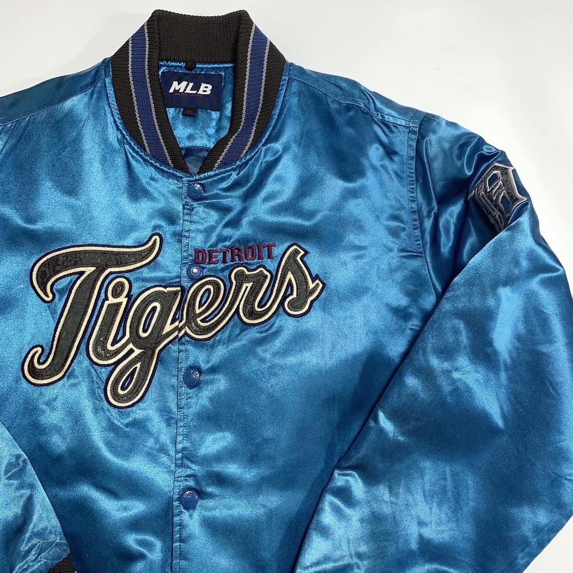 MLB 디트로이트 타이거즈 바시티자켓 상품이미지1