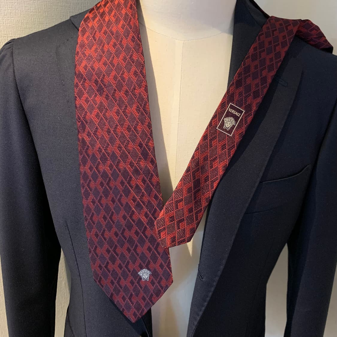 베르사체(VERSACE) 심플로고 클래식 명품넥타이 100실크 이태리 상품이미지2