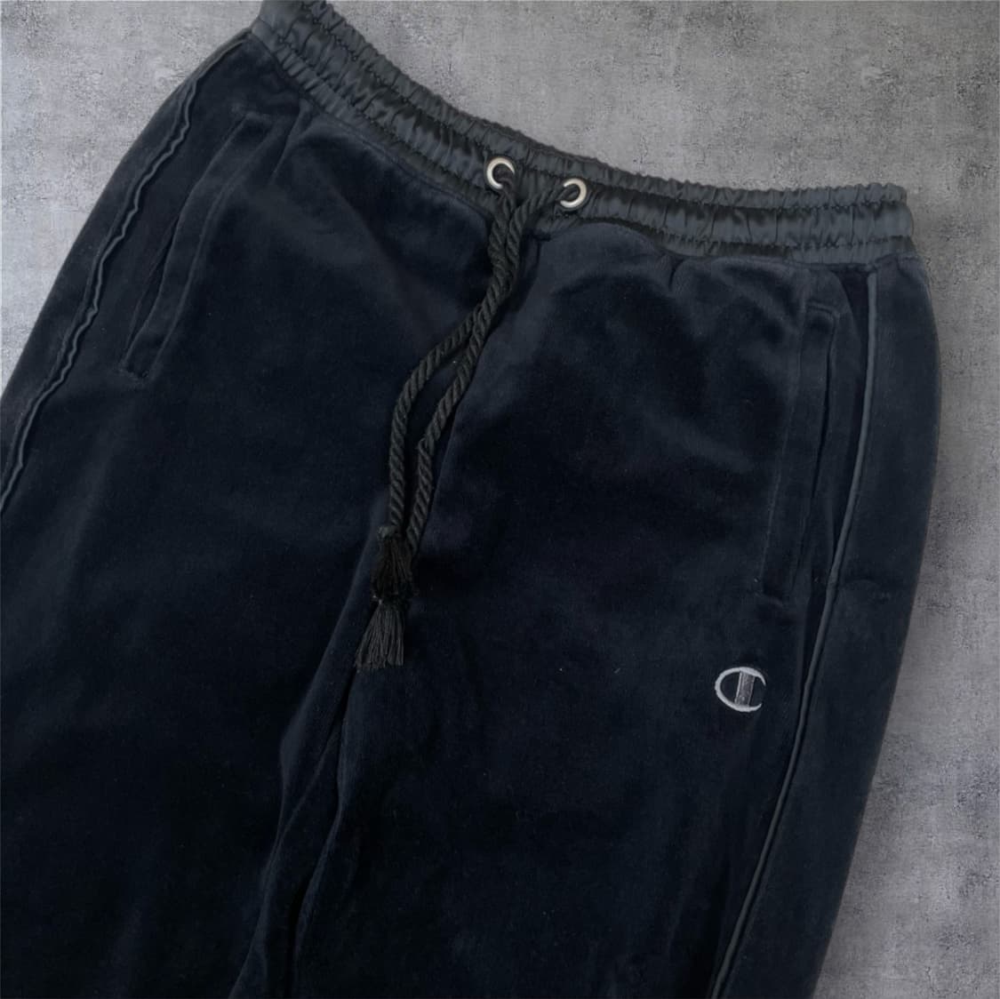 챔피온 Champion 블랙 벨루어 하프집업 조거팬츠 트레이닝 셋업 상품이미지6