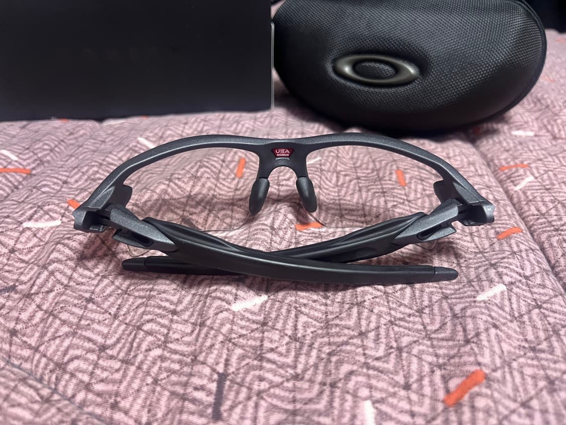 오클리 플락2.0 변색렌즈 시착품 상품이미지6