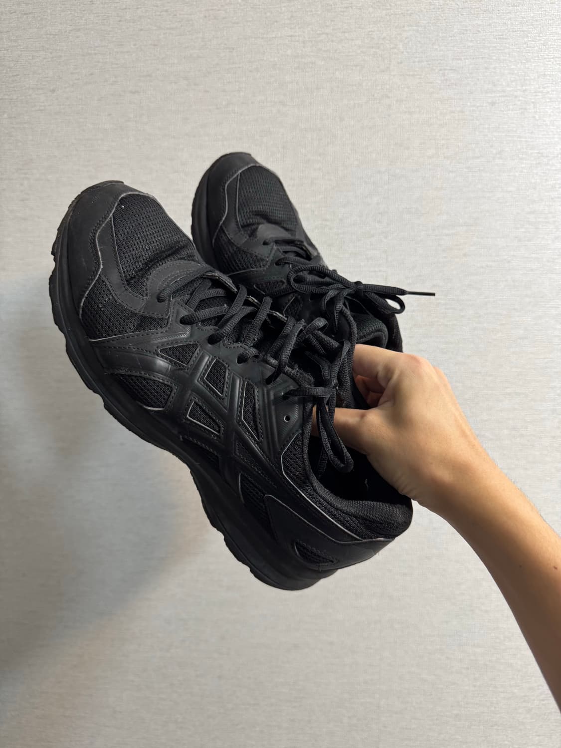 아식스 조그 JOG 100 2 (T1G138) 검정 운동화 285mm 상품이미지1