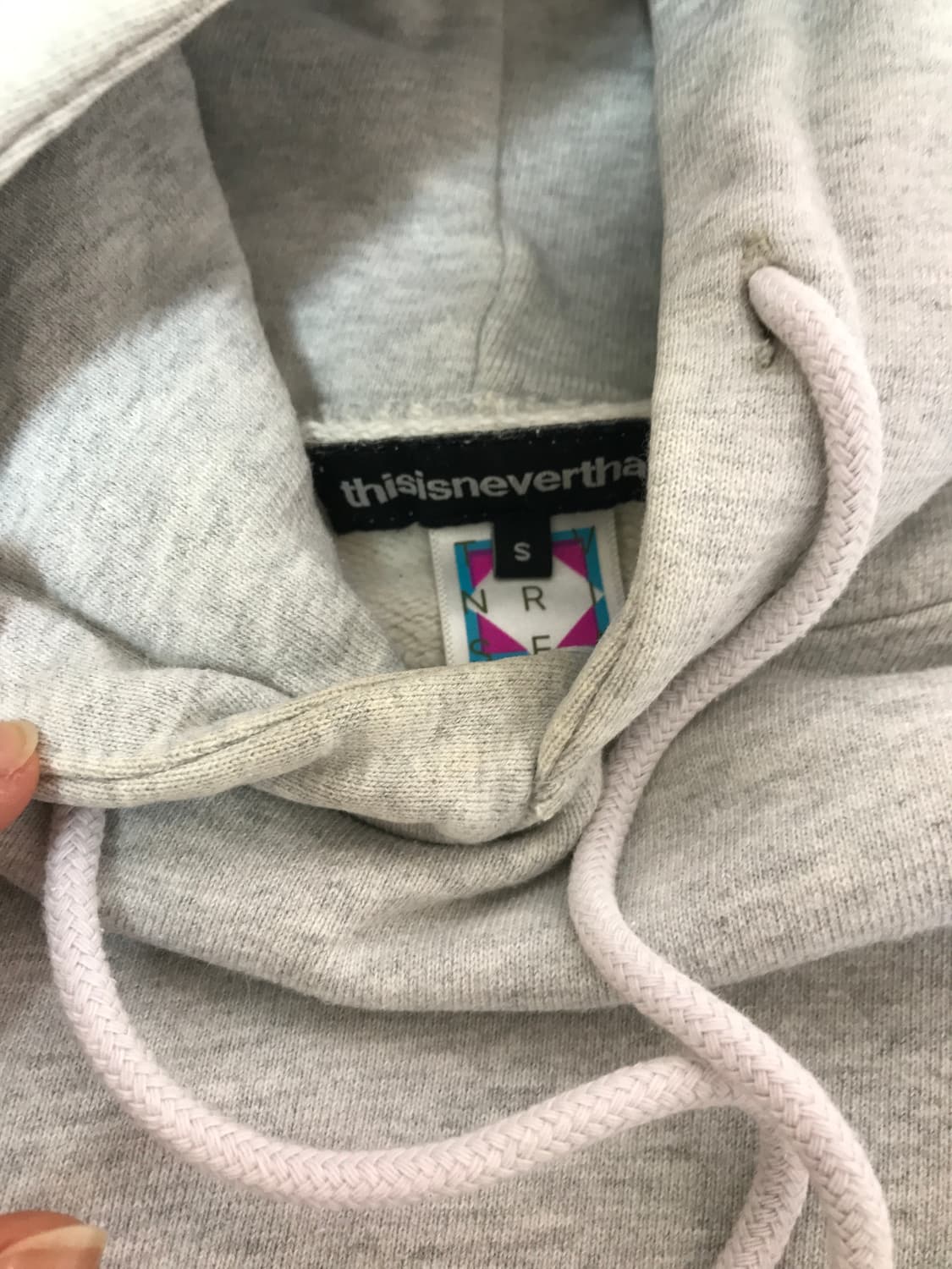 디스이즈네버댓 후드티 상품이미지5