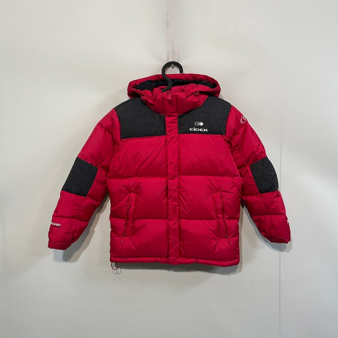 아이더 키즈 디펜더 구스다운 140 상품이미지1