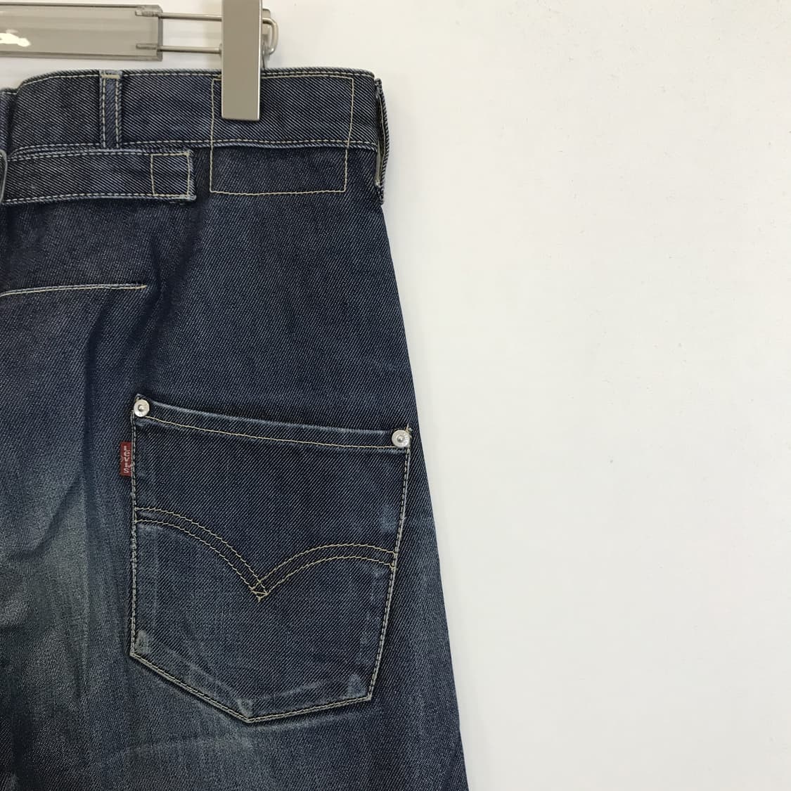 리바이스 엔지니어드진 1st 신치백 데님  [82-97] 상품이미지4