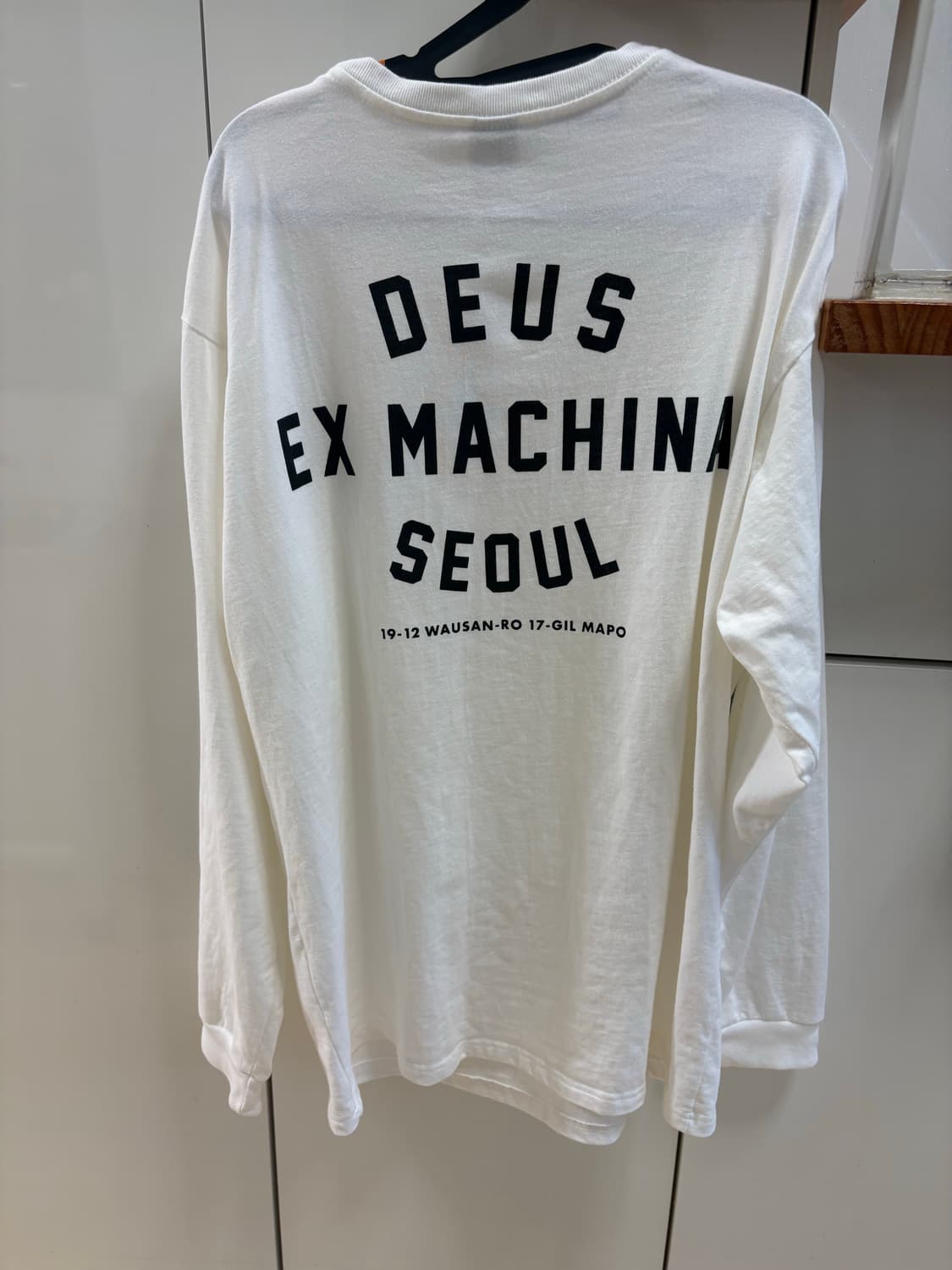 데우스 엑스 마키나 서울 컬리지 롱슬리브 티셔츠 화이트 L 상품이미지2