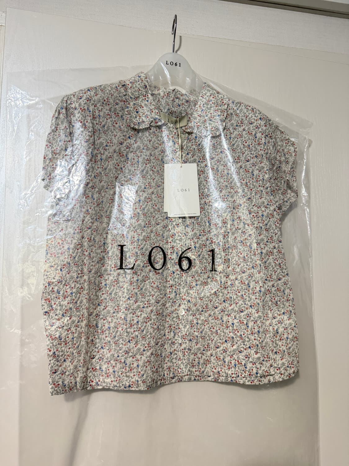 lo61 Kikka Flower Shirts in Ivory 상품이미지7