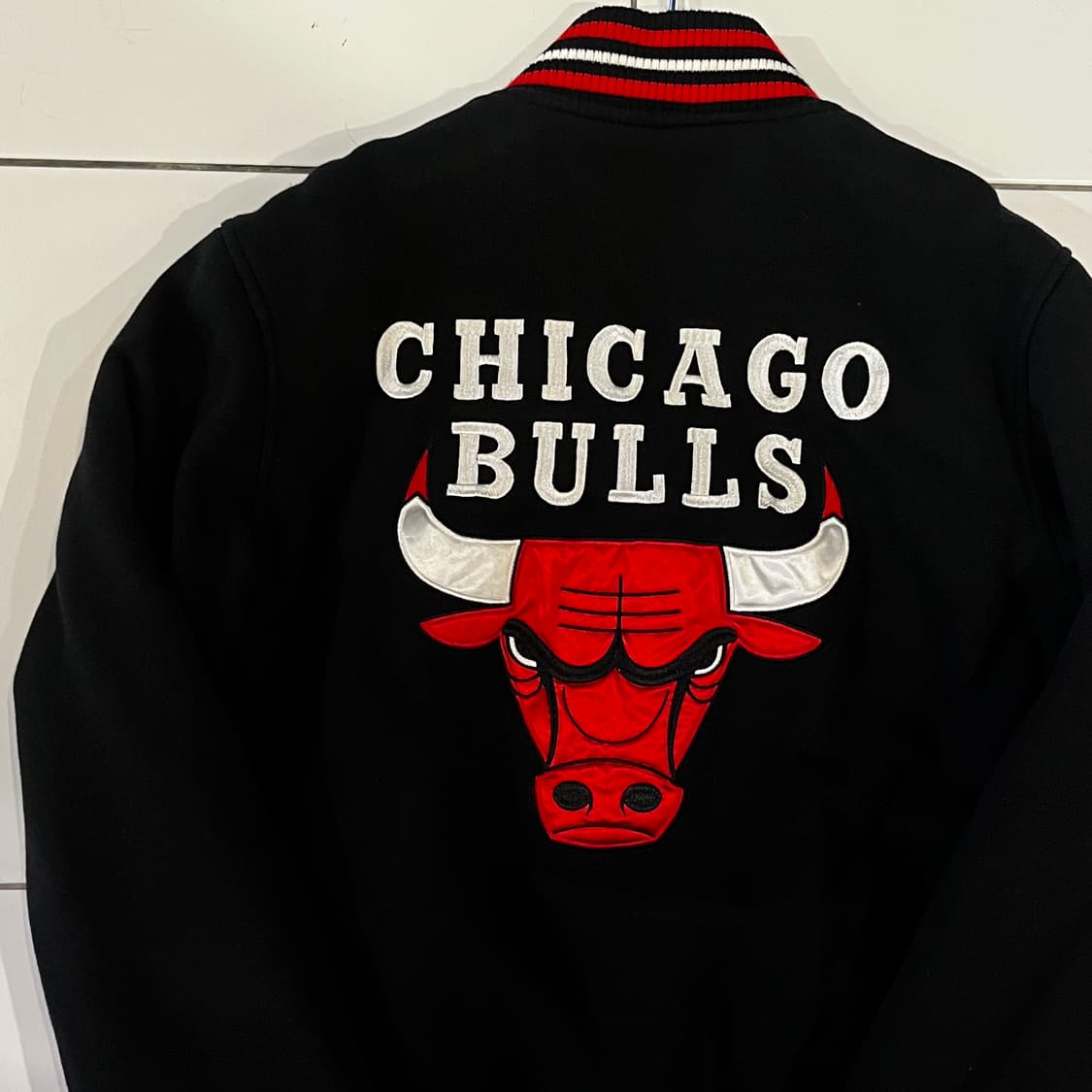 NBA 시카고불스 리버시블 누빔 바시티 자켓 상품이미지3