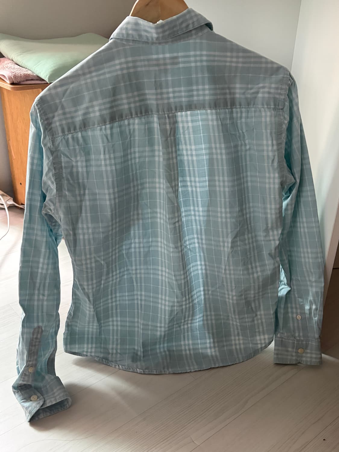 버버리 체크무늬 셔츠 상품이미지3