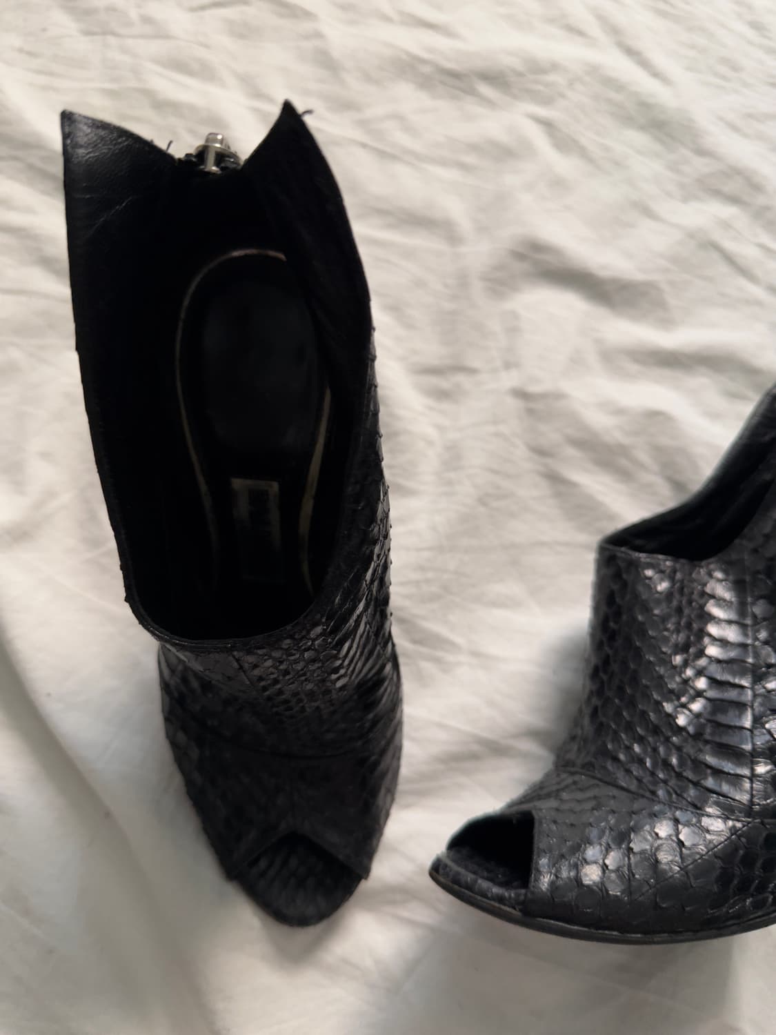 발망 데카르넹 아카이브 오피움 “snake heels” 파이톤 레더 힐 상품이미지3