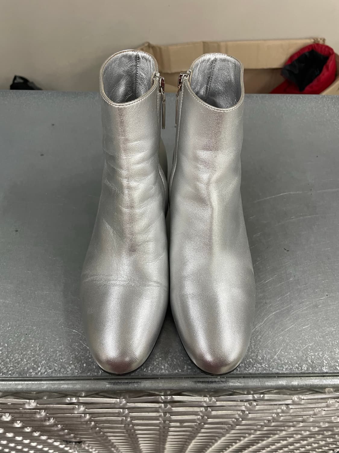 페레가모 미러 힐 가죽 앵클 부츠 5.5 상품이미지5