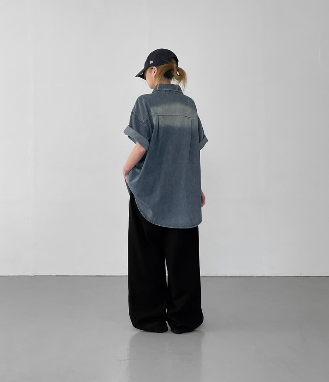 블랙업 네버비 오버핏 데님 반팔셔츠 상품이미지2