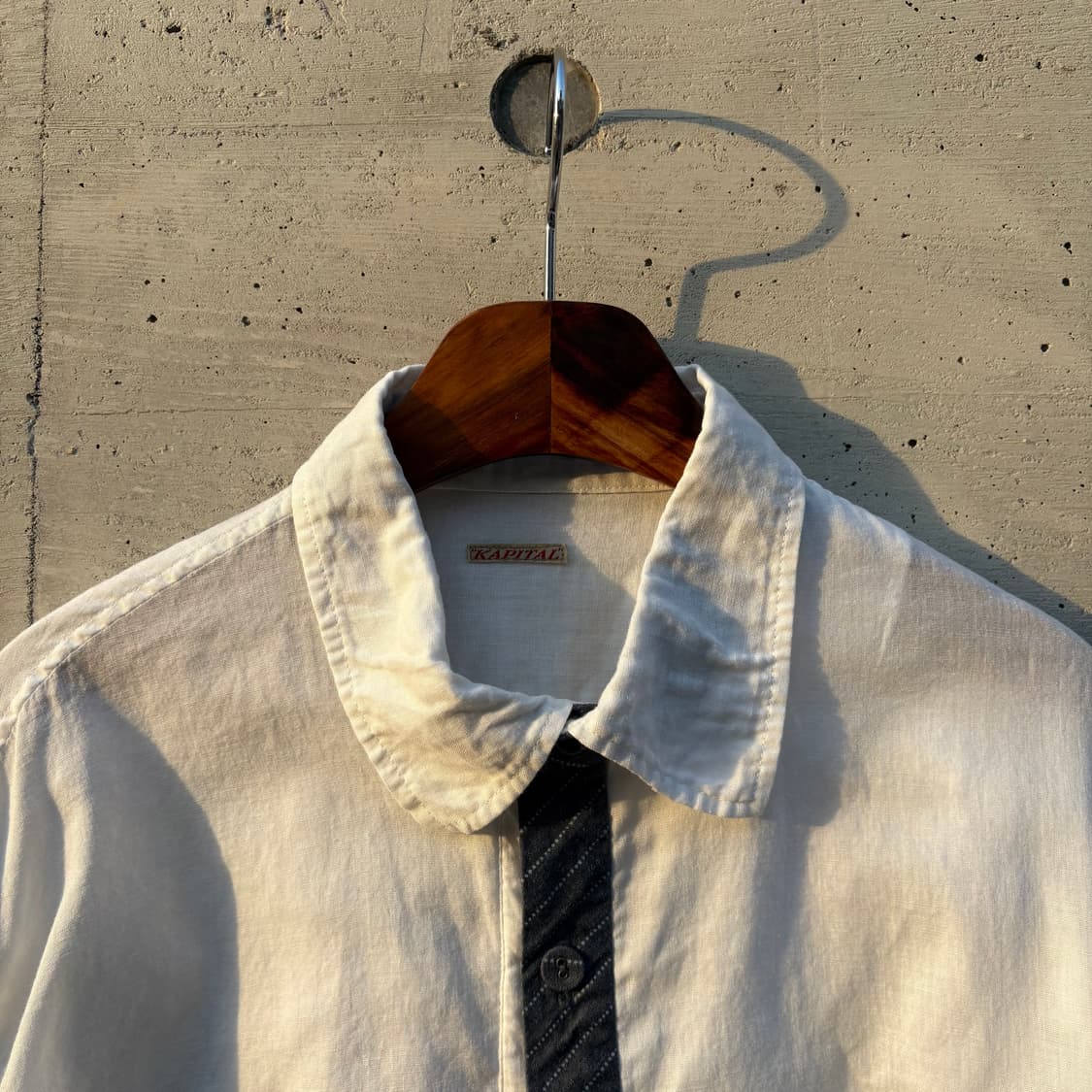 캐피탈 페이크 타이 셔츠 상품이미지2