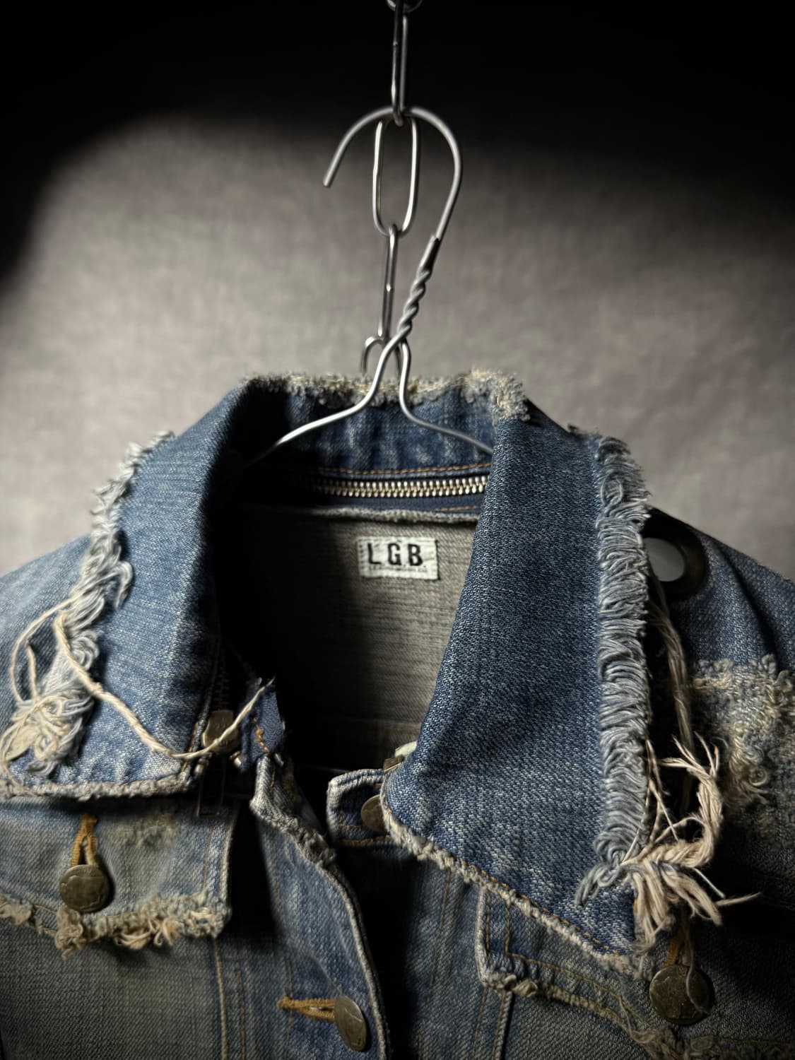 LGB Distressed Fringe Denim Jacket 상품이미지5