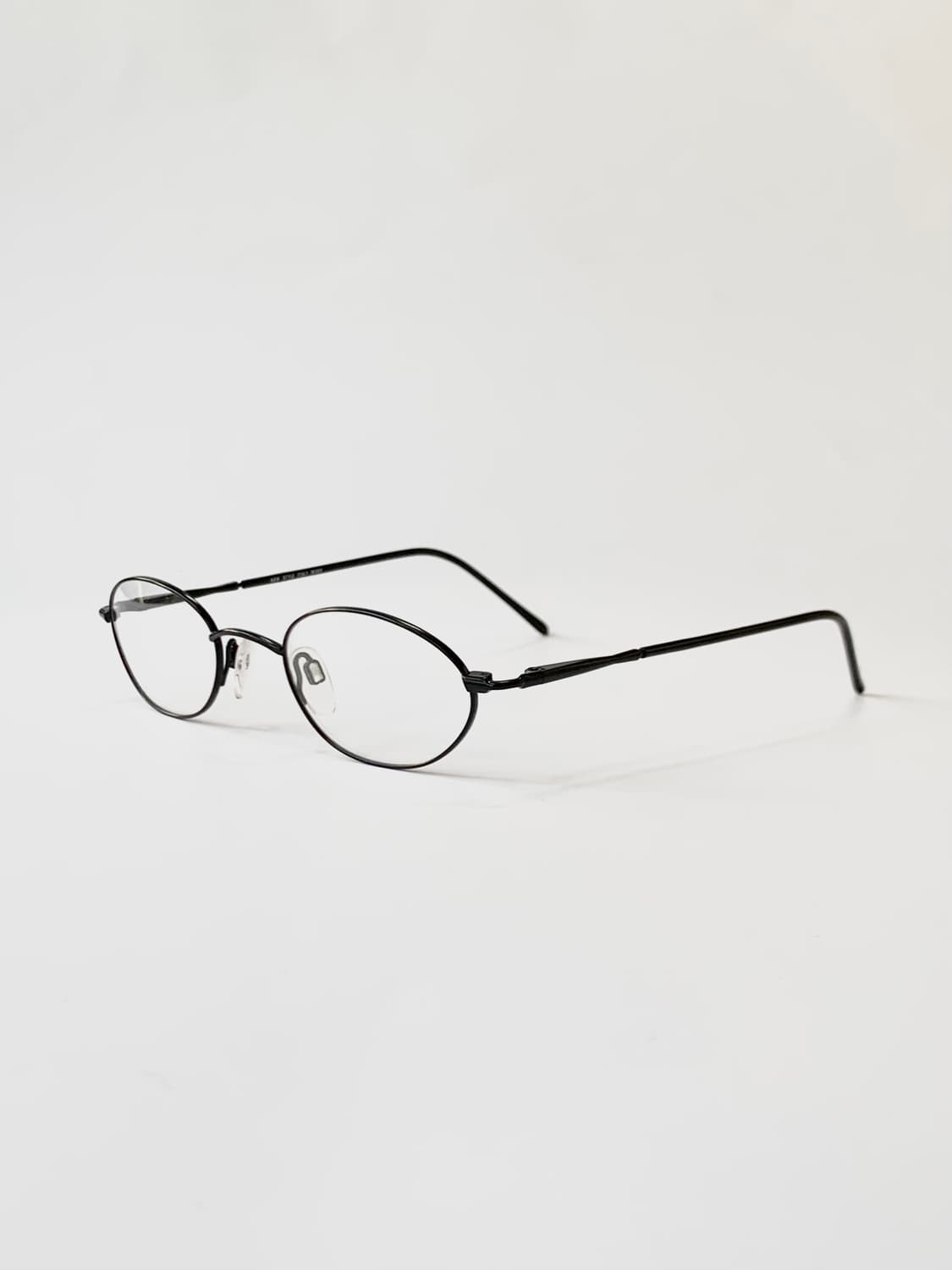 [픽키-657] (small) 블랙 오벌 메탈 안경 가벼운 슬림라인 스몰 상품이미지1