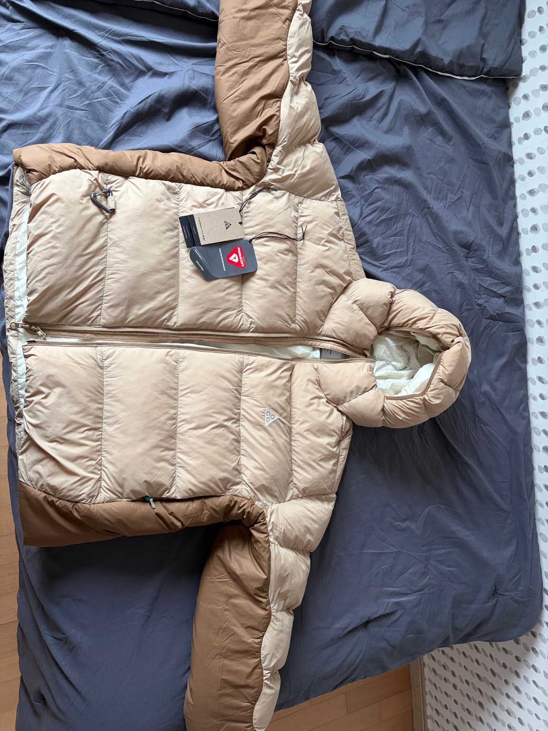 나이키 ACG 써마핏 패딩 베이지 상품이미지2