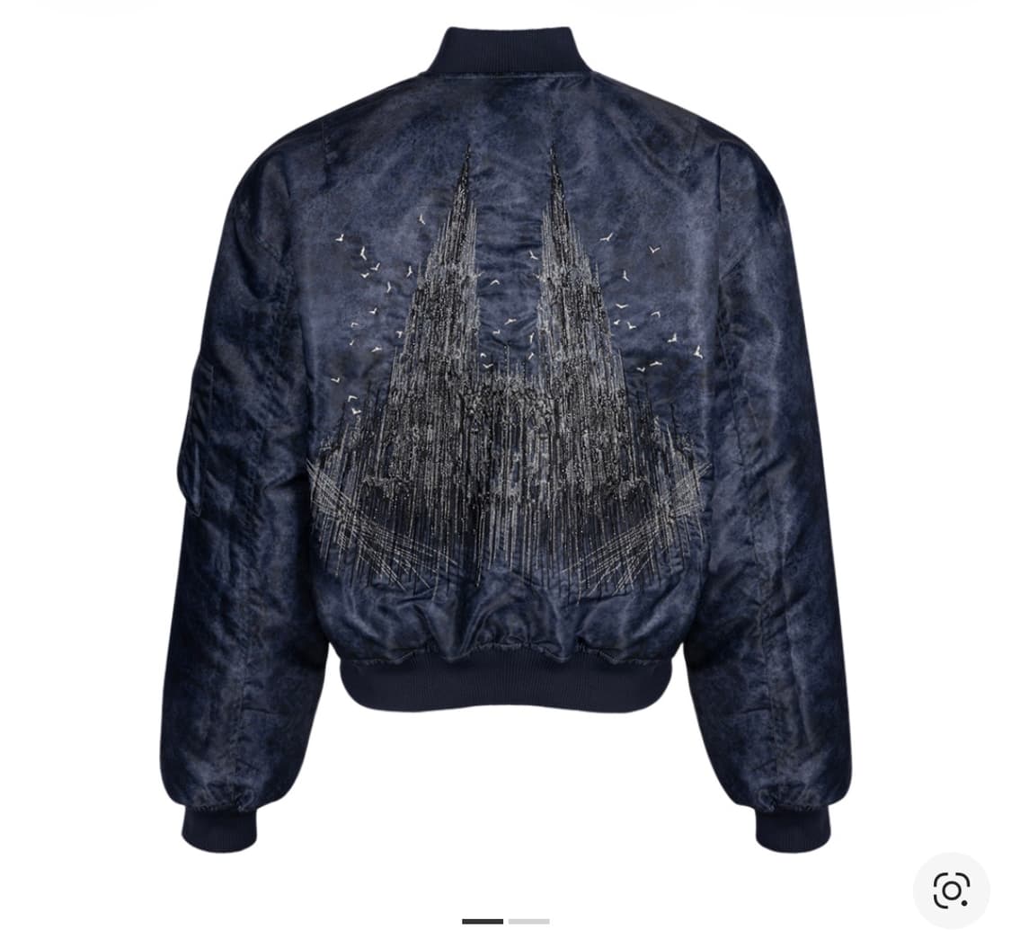 (새상품)25fw 언더마이카 할로윈 봄버 상품이미지1