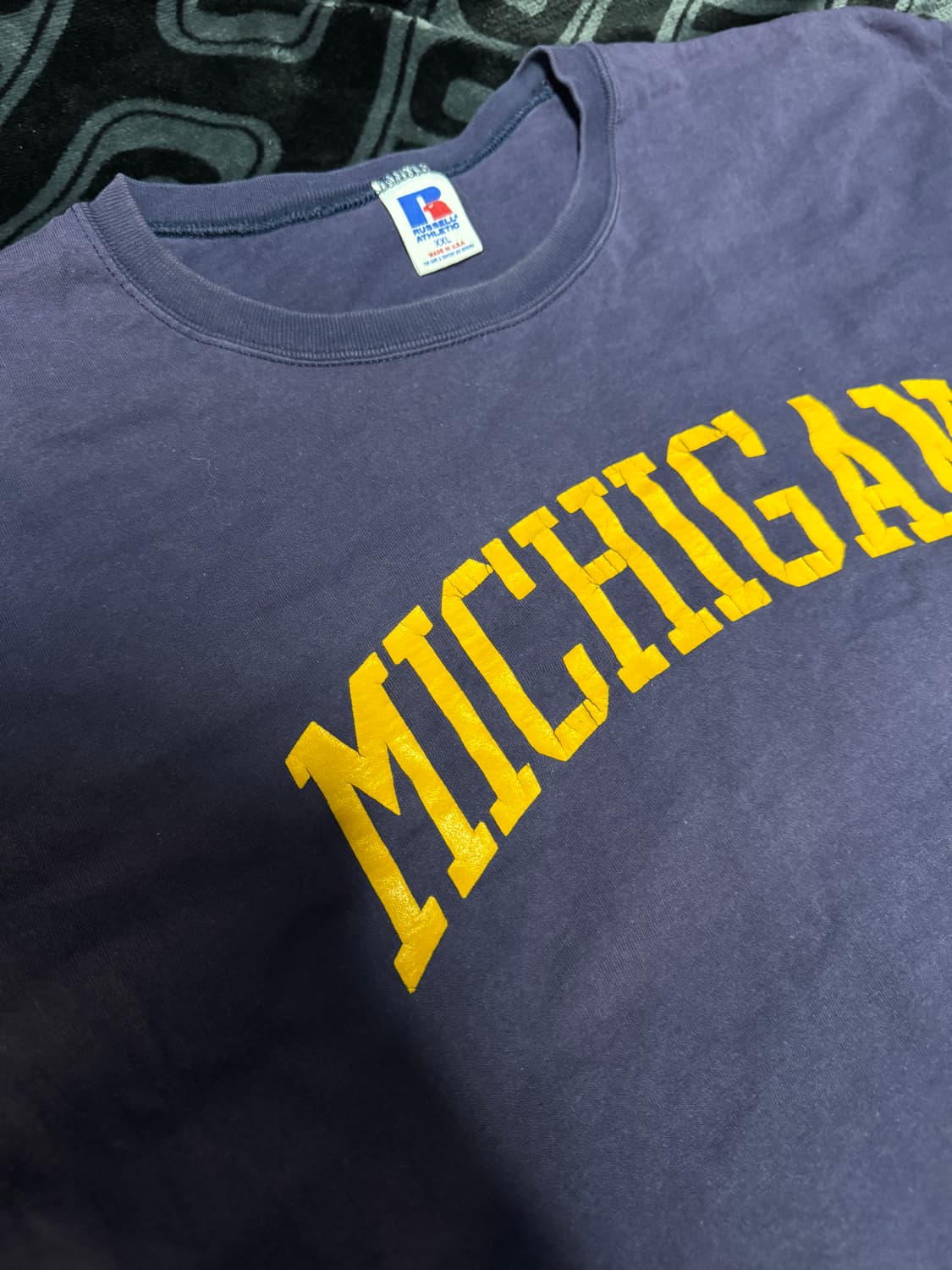 싱글 스티치 러셀 에슬레틱 티셔츠 네이비 상품이미지3