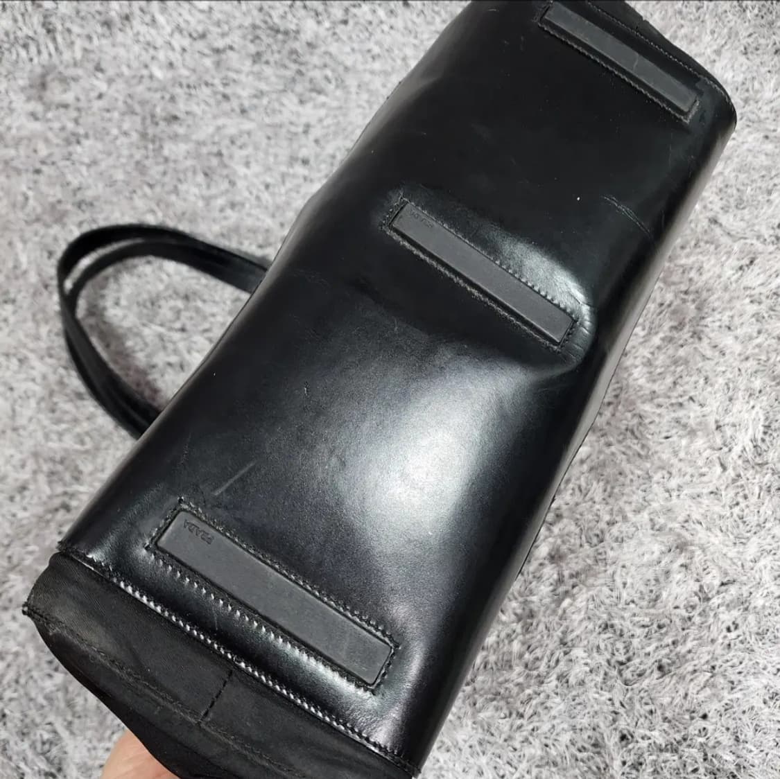 프라다 나일론 숄더백 상품이미지4