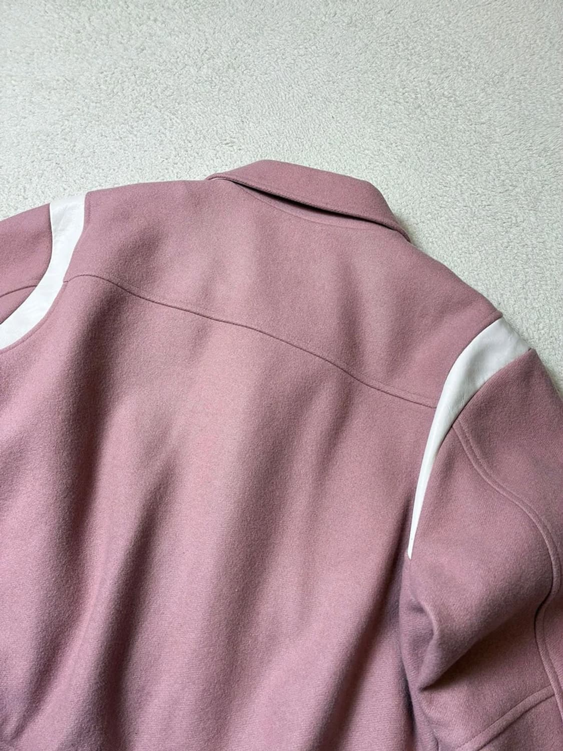 마리떼프랑소와저버 핑크 스냅버튼 크롭 바시티 자켓 PN7635 상품이미지5