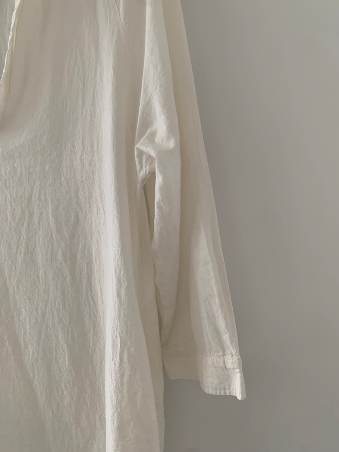 린넨 브이넥 셔츠 상품이미지4