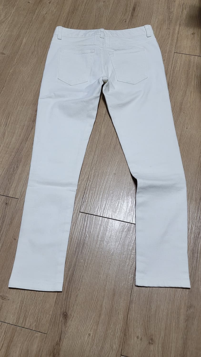 생로랑 여성 화이트 슬림 데님 26 상품이미지2