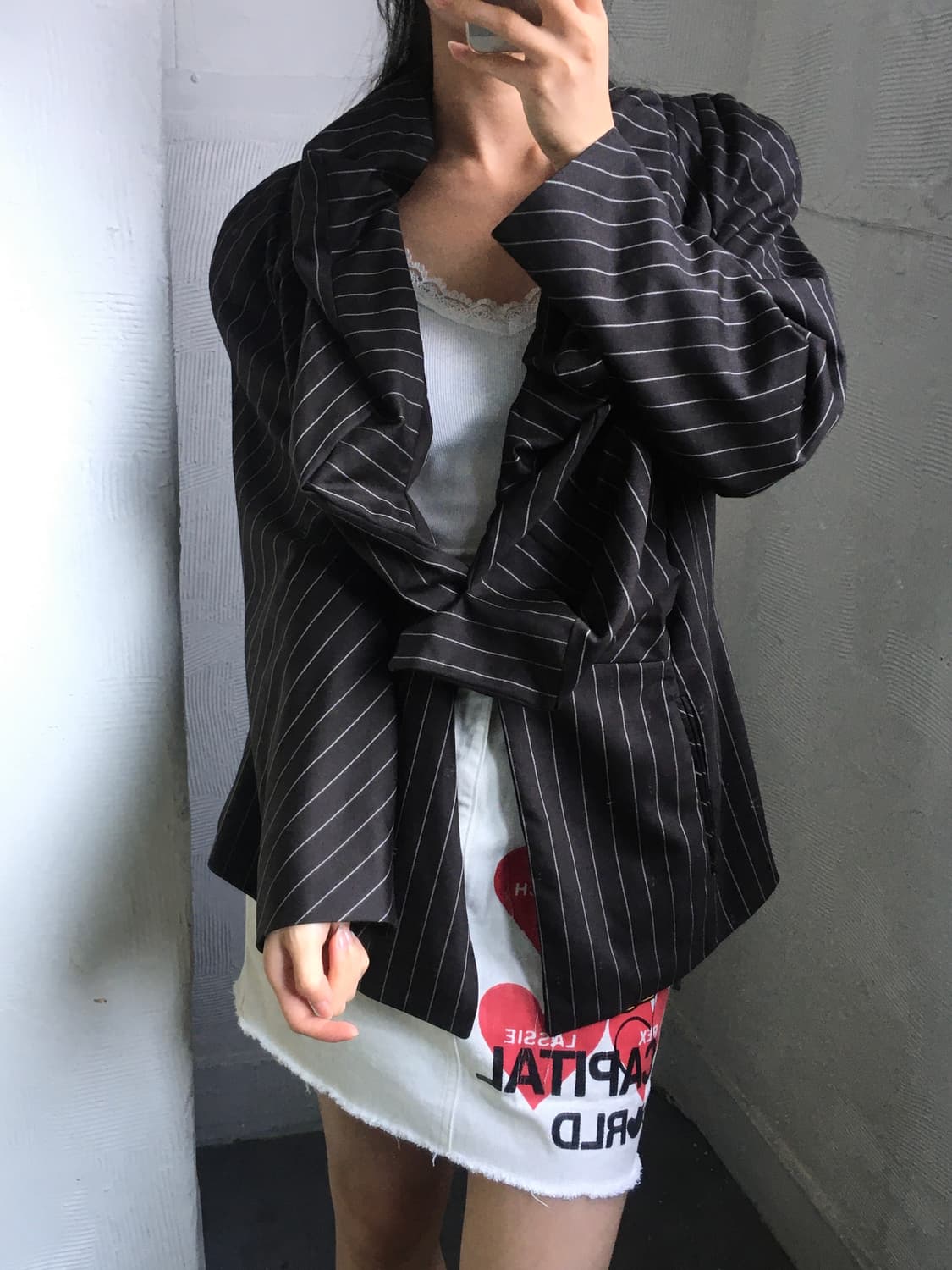 비비안웨스트우드 브라운 스트라이프 프릴 블레이저  상품이미지4