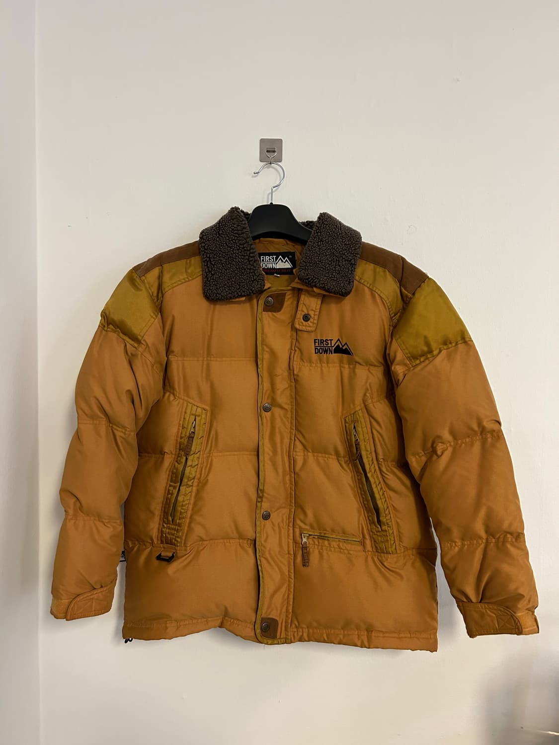 90s 퍼스트다운 버튼카라 클래식 다운 자켓 상품이미지1